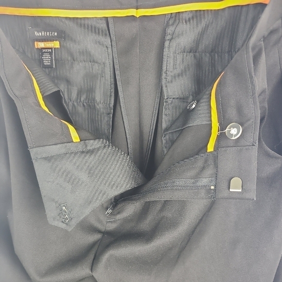 Van Heusen Men's Dress Pants 34x34 Black Traveler Non-iron. EUC - Picture 7 of 8